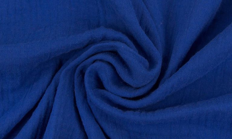 Mittelblau